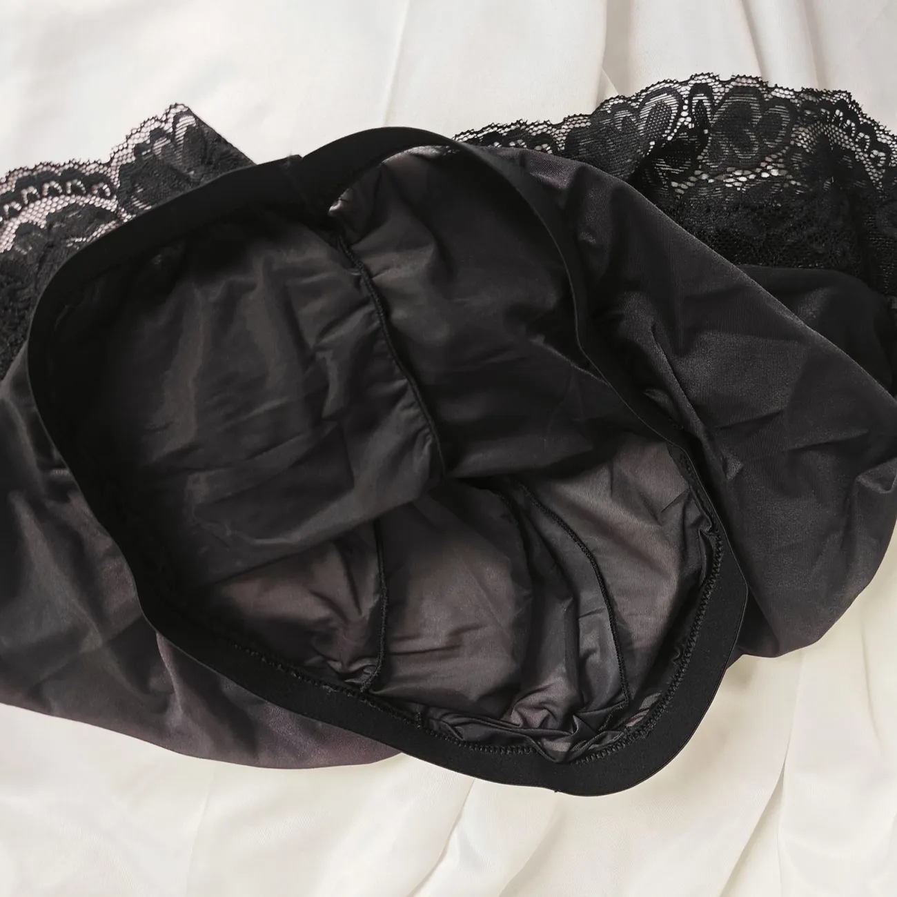 Sexy Man's Glossy Lace Hem Sho - огляд і ціна Pouch Boxer Pouch